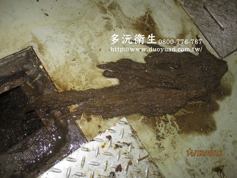 某工廠抽水肥間通糞管