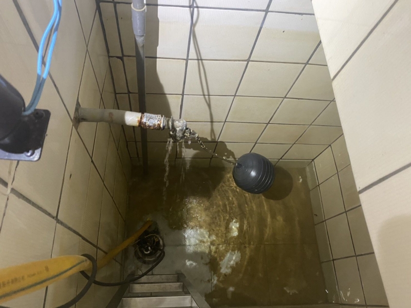 【價錢透明．歡迎詢問】大園找化糞池、大園抽水肥、大園通馬桶、大園通水管、大園洗水塔、大園修理化糞池、大園通小便斗、大園通糞管